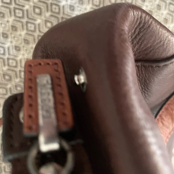 SOLD-Vintage Fossil purse shoulder bag - Picture 2 of 12